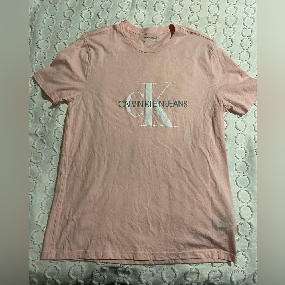 Calvin Klein T-shirt